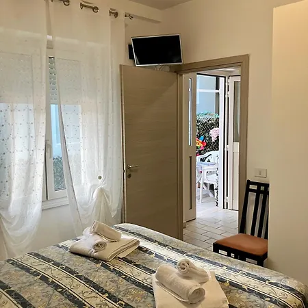 Ginevra E Hotel Cattolica