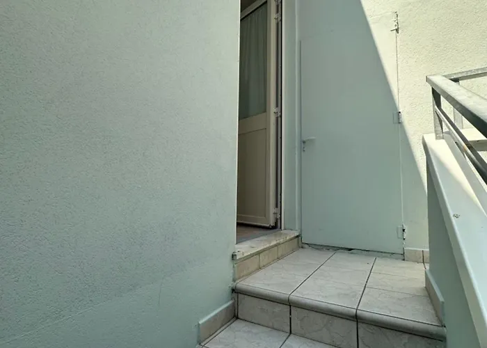 Ginevra E Отель *